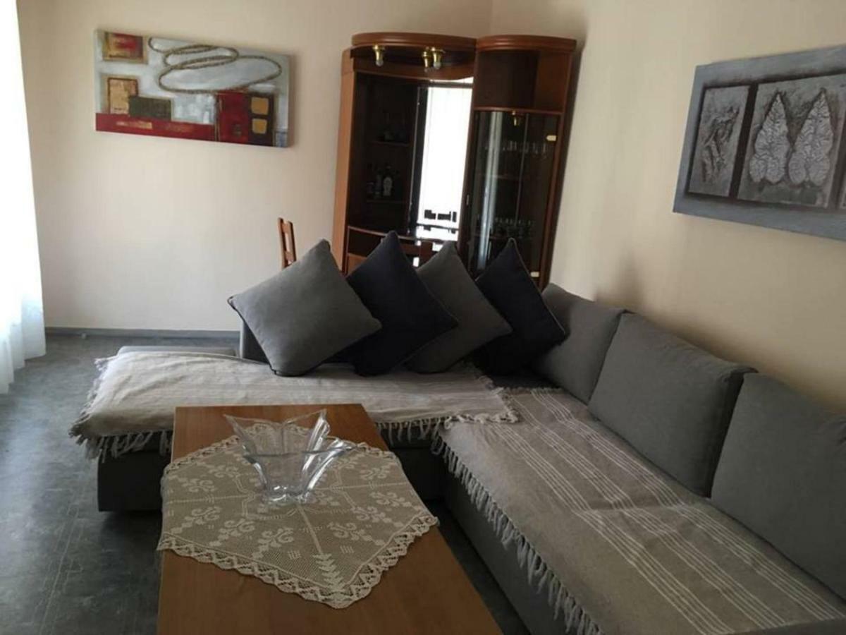 30 Amynta Apartment Katerini Bagian luar foto